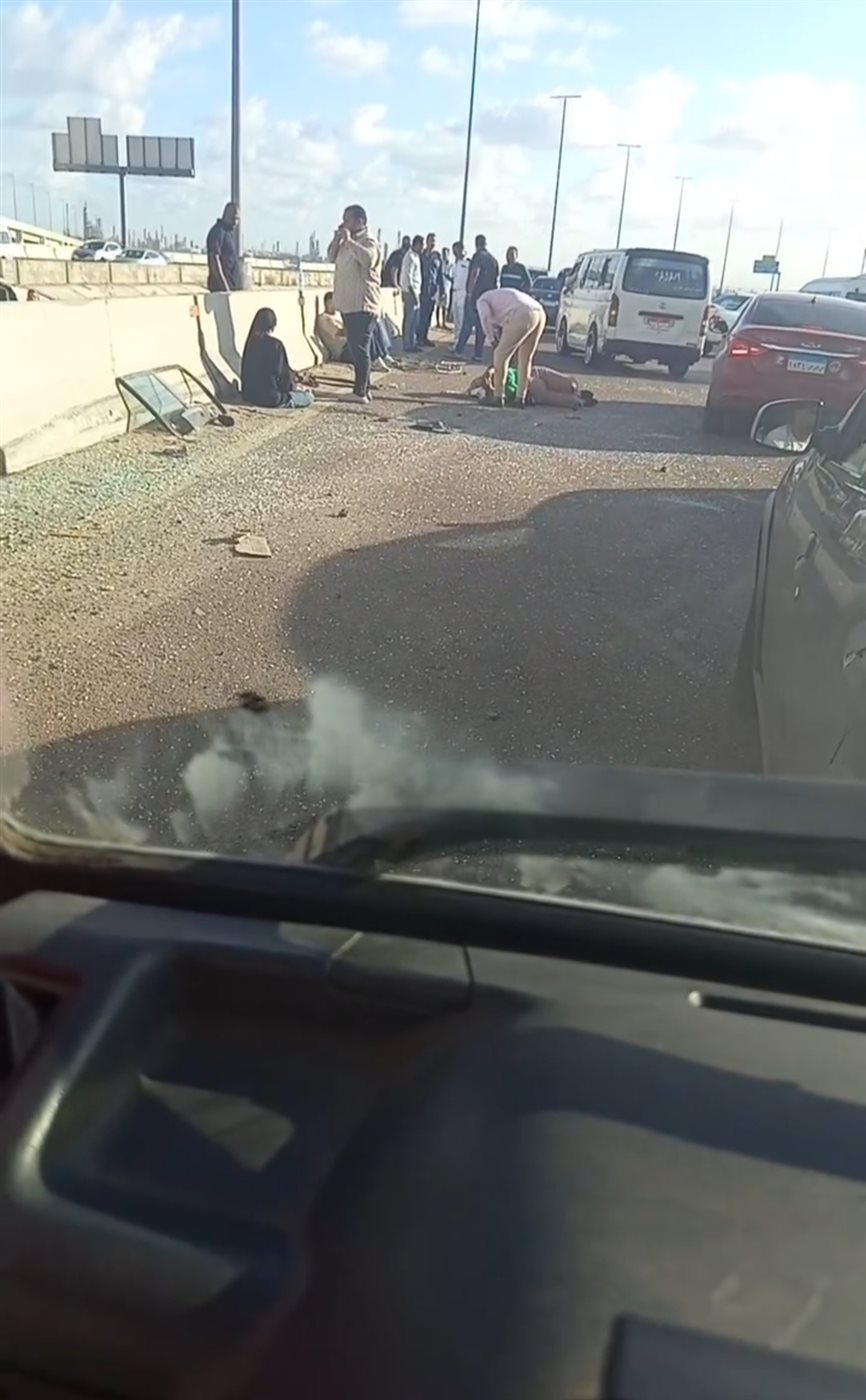 انقلاب سيارة ميكروباص