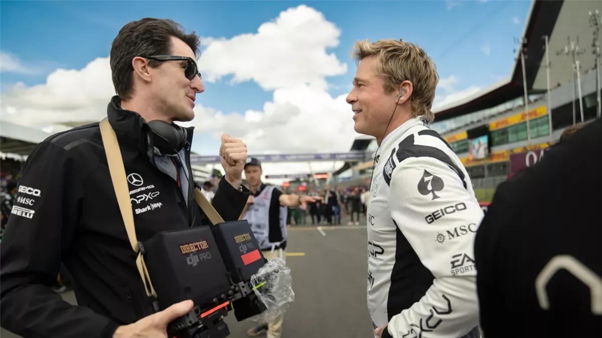 براد بيت في فيلم F1