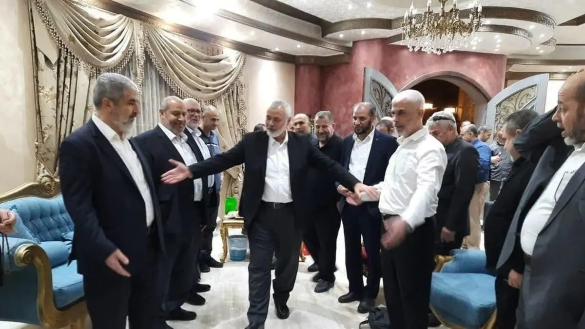 <strong>حماس تجري اجتماعات مع وسطاء مصر وقطر قبل محادثات شرم الشيخ</strong>