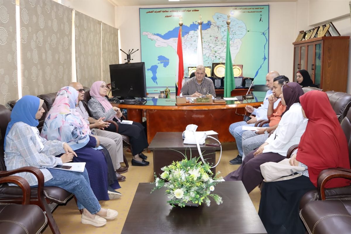 مياه الفيوم” تعقد اجتماعًا موسعًا لمناقشة أعمال الإحلال والتجديد بمحطة معالجة قحافة