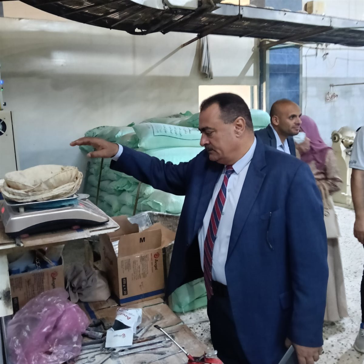 مخالفات المخابز ومخازن الدقيق