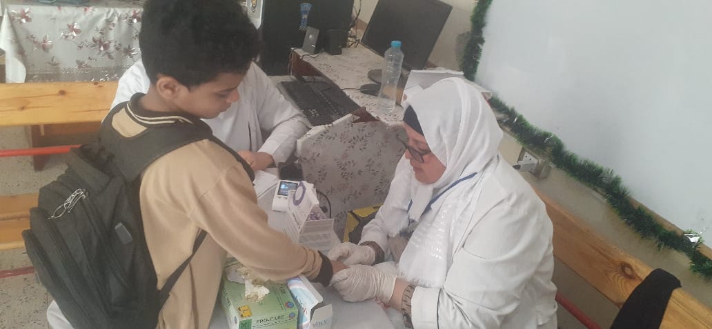 مدير تعليم الفيوم تفعيل دور اللجنة الصحية بالمدارس ومتابعة منسقي الصحة بالإدارات التعليمية