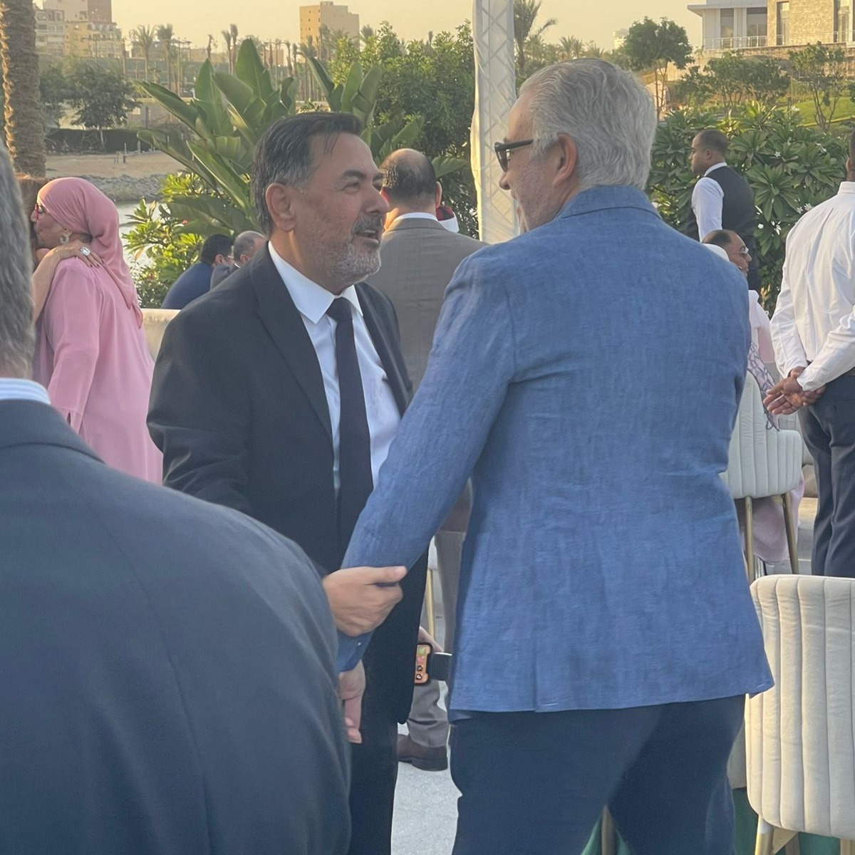 الإعلامي خيري رمضان يحتفل بعقد قران نجله 