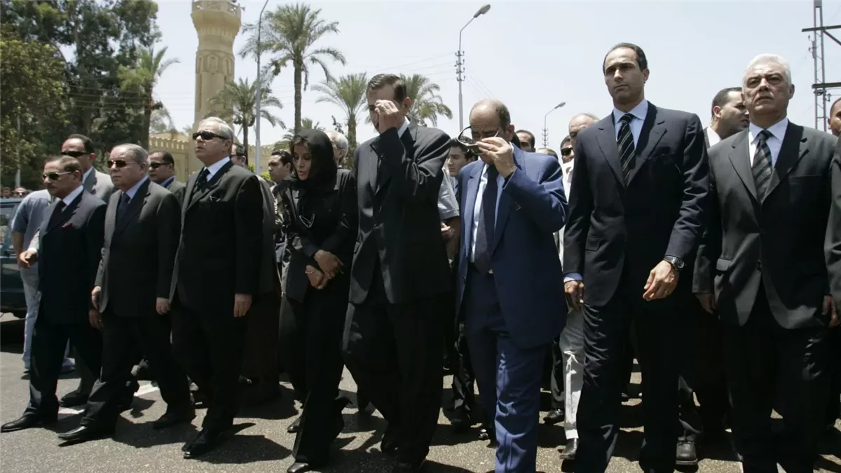جنازة أشرف مروان 