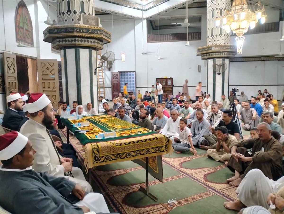أوقاف الفيوم تكرم الأطفال المشاركين في البرنامج التثقيفي للطفل بمسجد المنشية الغربي