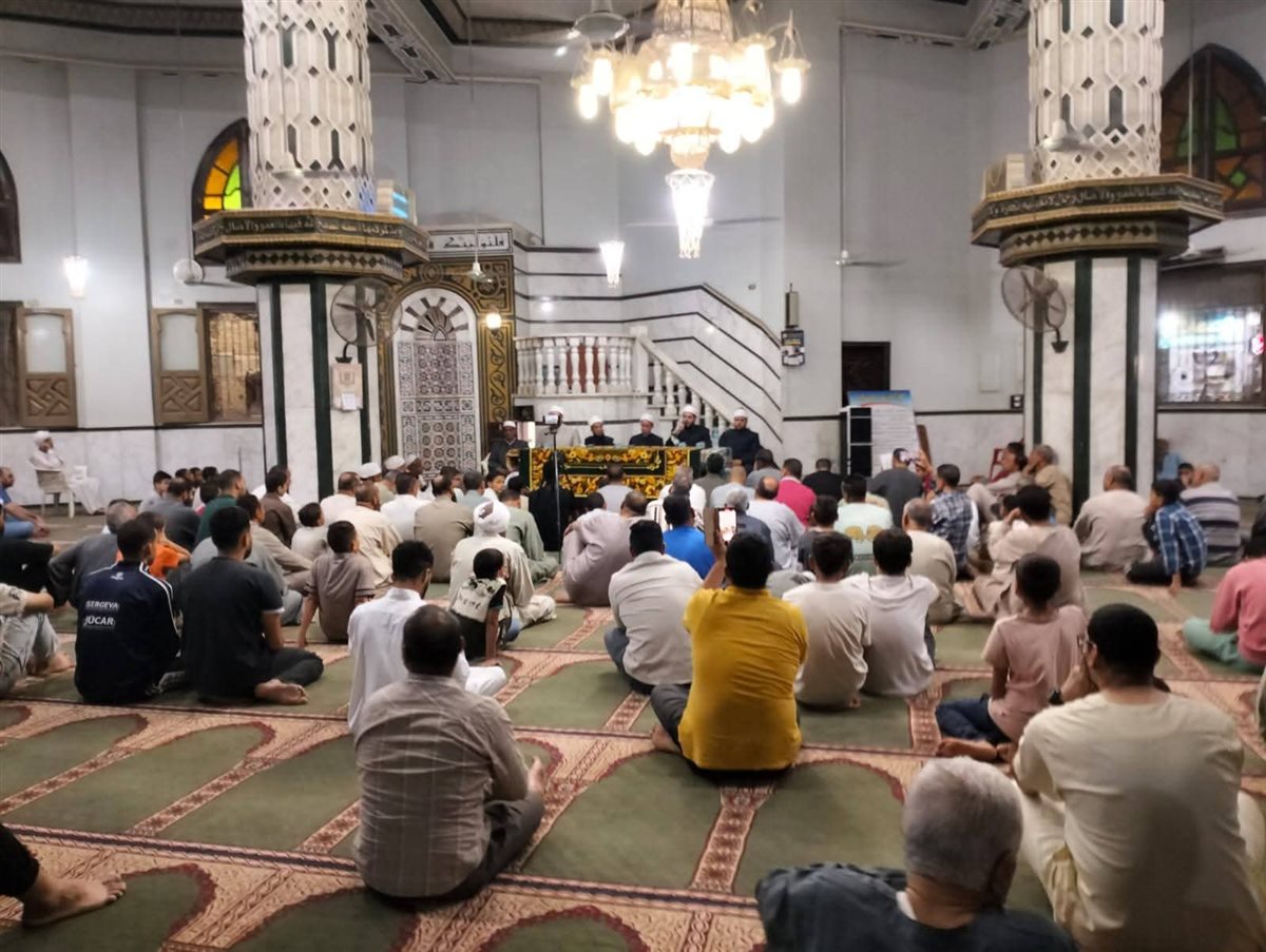 أوقاف الفيوم تكرم الأطفال المشاركين في البرنامج التثقيفي للطفل بمسجد المنشية الغربي