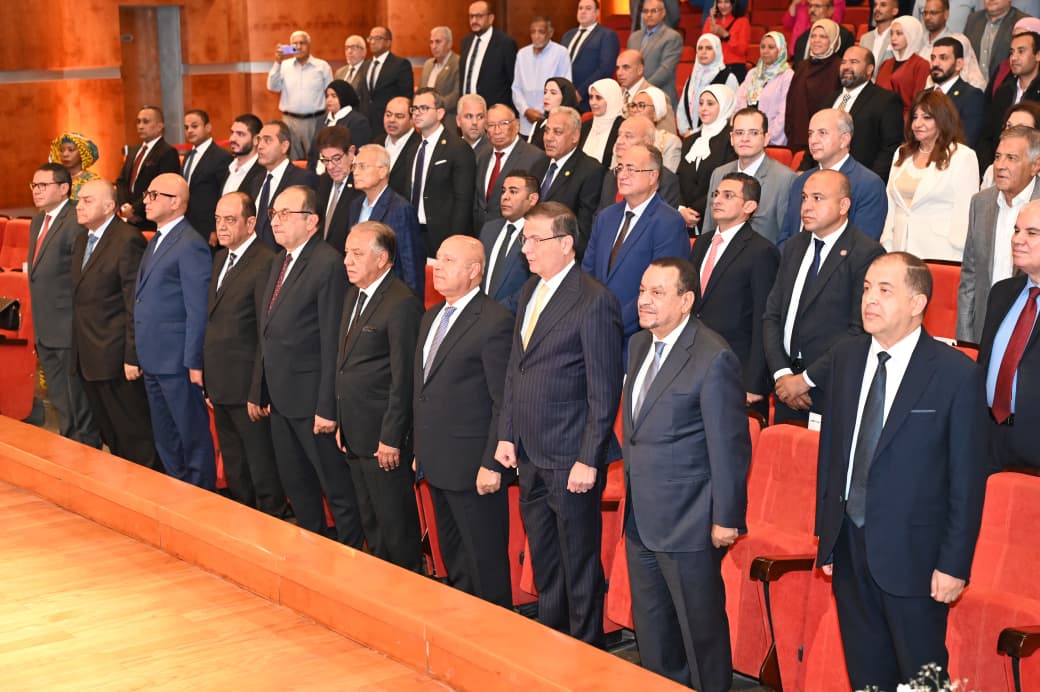 حفل تخرج الدفعة الأولى من مدرسة أبوزعبل للتنمية الصناعية