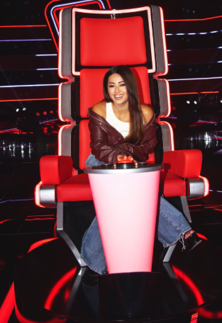  المطربة العراقية رحمة رياض 