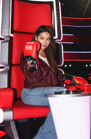  المطربة العراقية رحمة رياض 