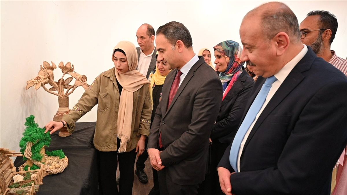 جامعة الفيوم: افتتاح المعرض الطلابي
