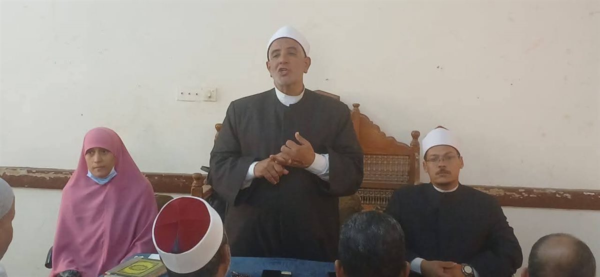 أوقاف الفيوم تنظم دورة للعاملين حول التعامل اللائق مع رواد المساجد