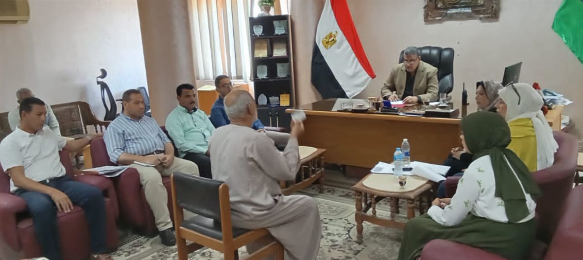 بحث 125 شكوى وطلب من القيادات التنفيذية بلقاءات للمواطنين بمختلف مراكز المحافظة