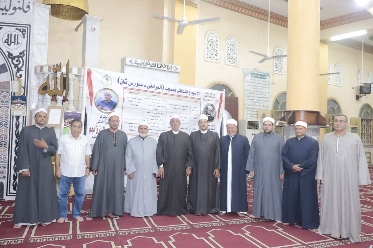 مدير أوقاف الفيوم يكرم الأطفال المتميزين في حفظ القرآن وأبطال القوات المسلحة تقديرًا لعطائهم الوطني