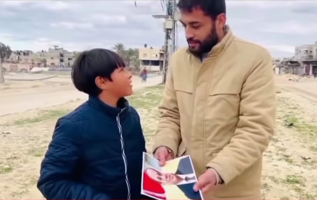 مقطع من مواقع التواصل الإجتماعي