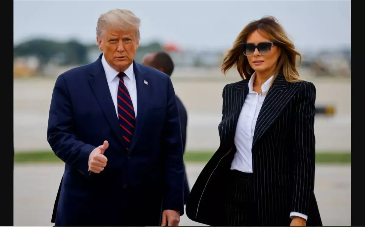 <strong>الرئيس الأمريكي دونالد ترامب برفقة زوجته</strong>