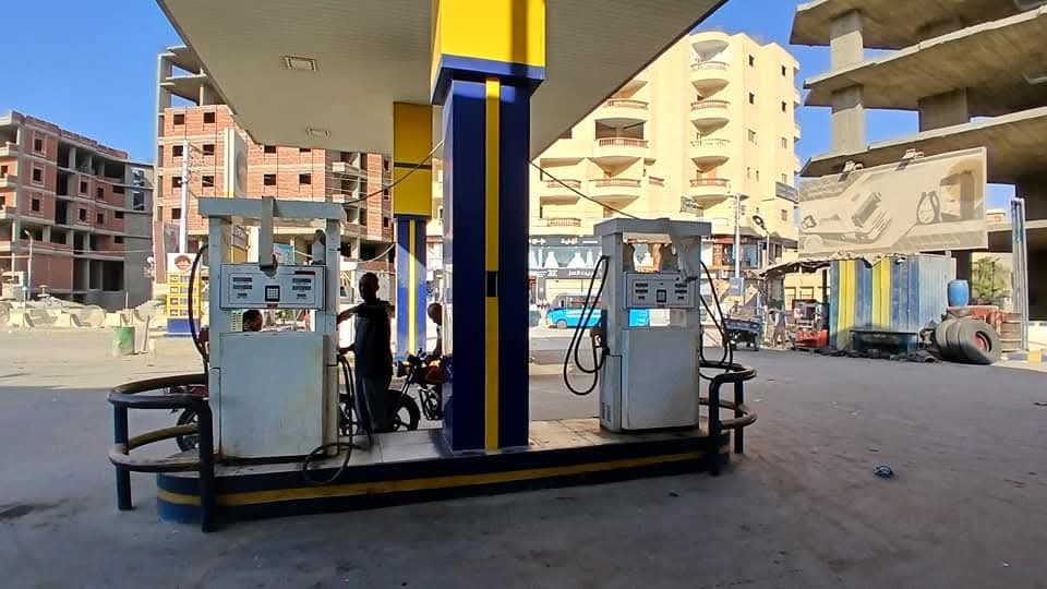 رئيس مركز ومدينة طامية يتابع محطات الوقود ومجمع سيارات طامية وتطبيق التعريفة الجديدة