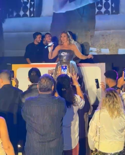 يسرا تغني في احتفالية مرور 50 سنة على مسيرتها الفنية