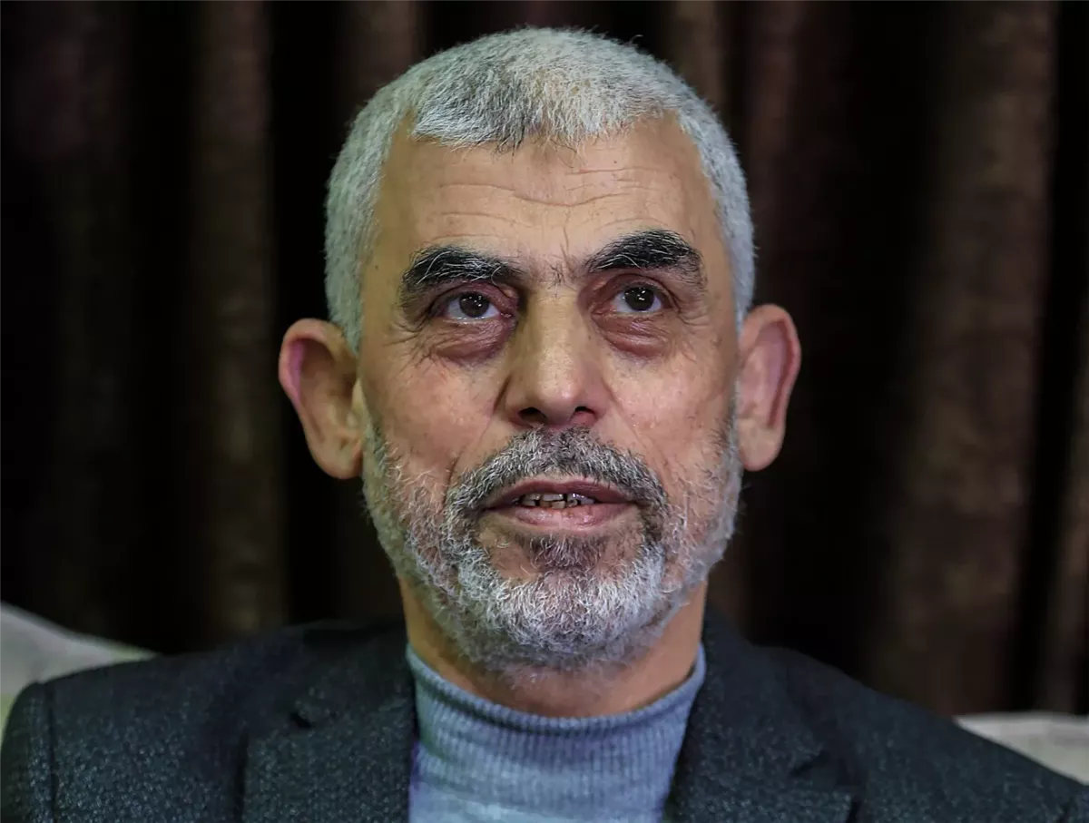 <strong>حرق جثمان يحيى السنوار  قائد حركة حماس</strong>