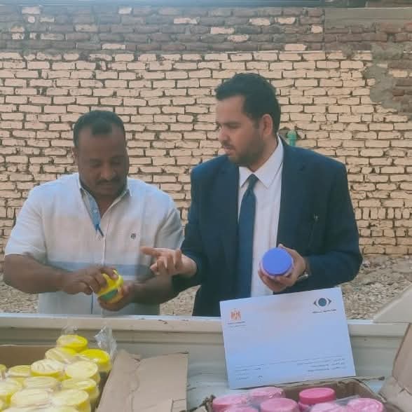 <strong>ضبط 550 عبوة كريم شعر مجهولة المصدر</strong>