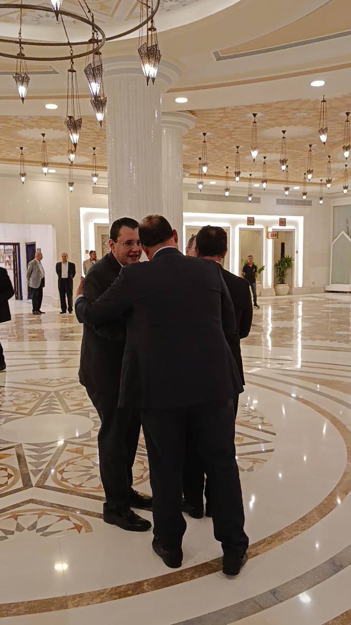 الدكتور خالد مجاهد