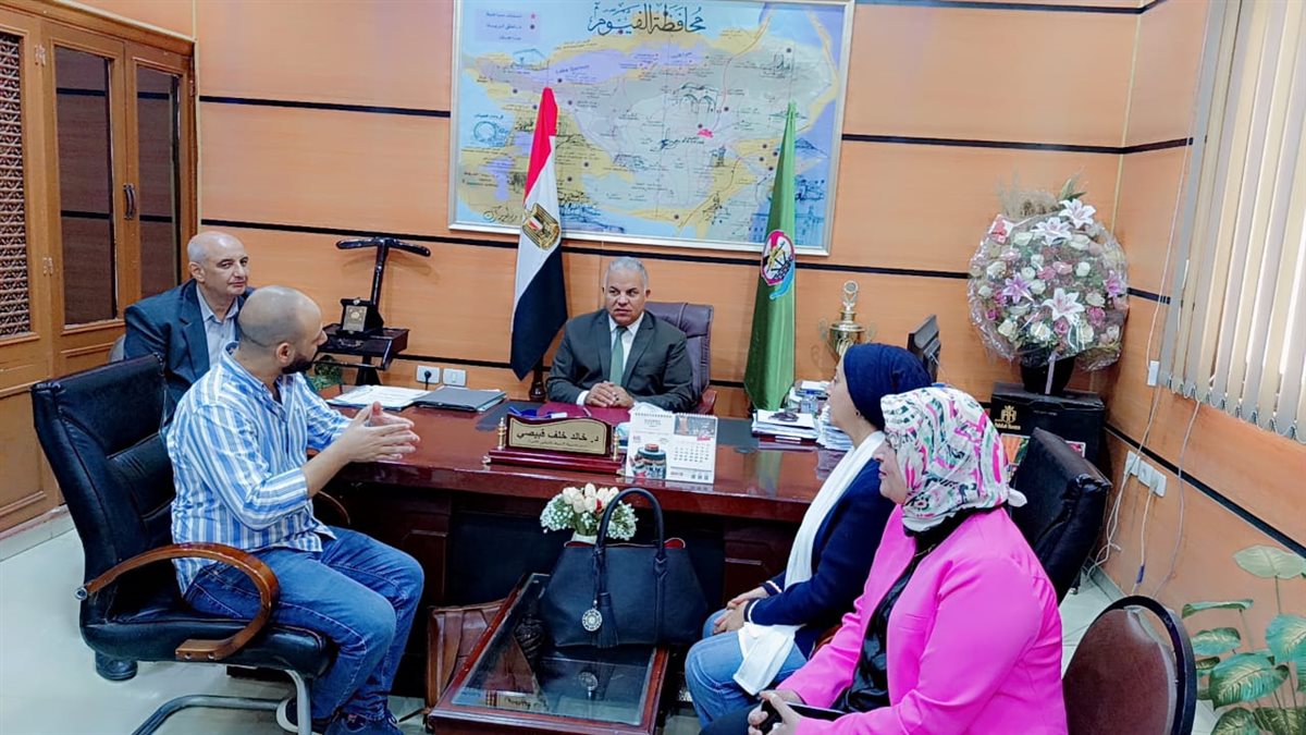 قبيصى: يتابع جهود التطوير المؤسسي للتعليم والتدريب المزدوج بالفيوم