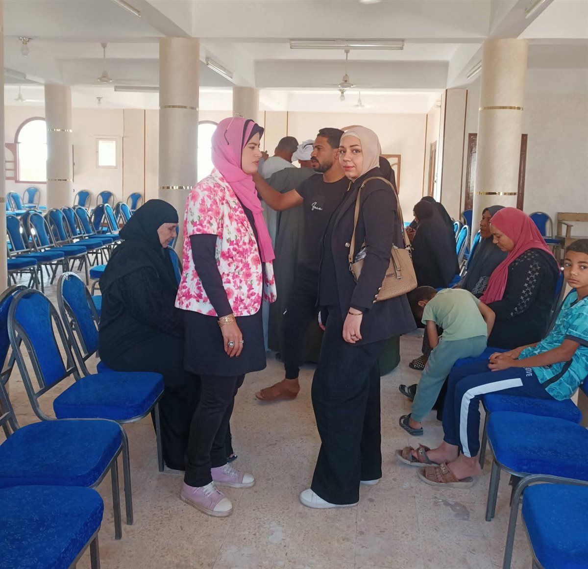 الكشف ب 15 جنيه.. قافلة طبية لأهالى ابو بزلة قرية ابوكساه وضواحيها بابشواي
