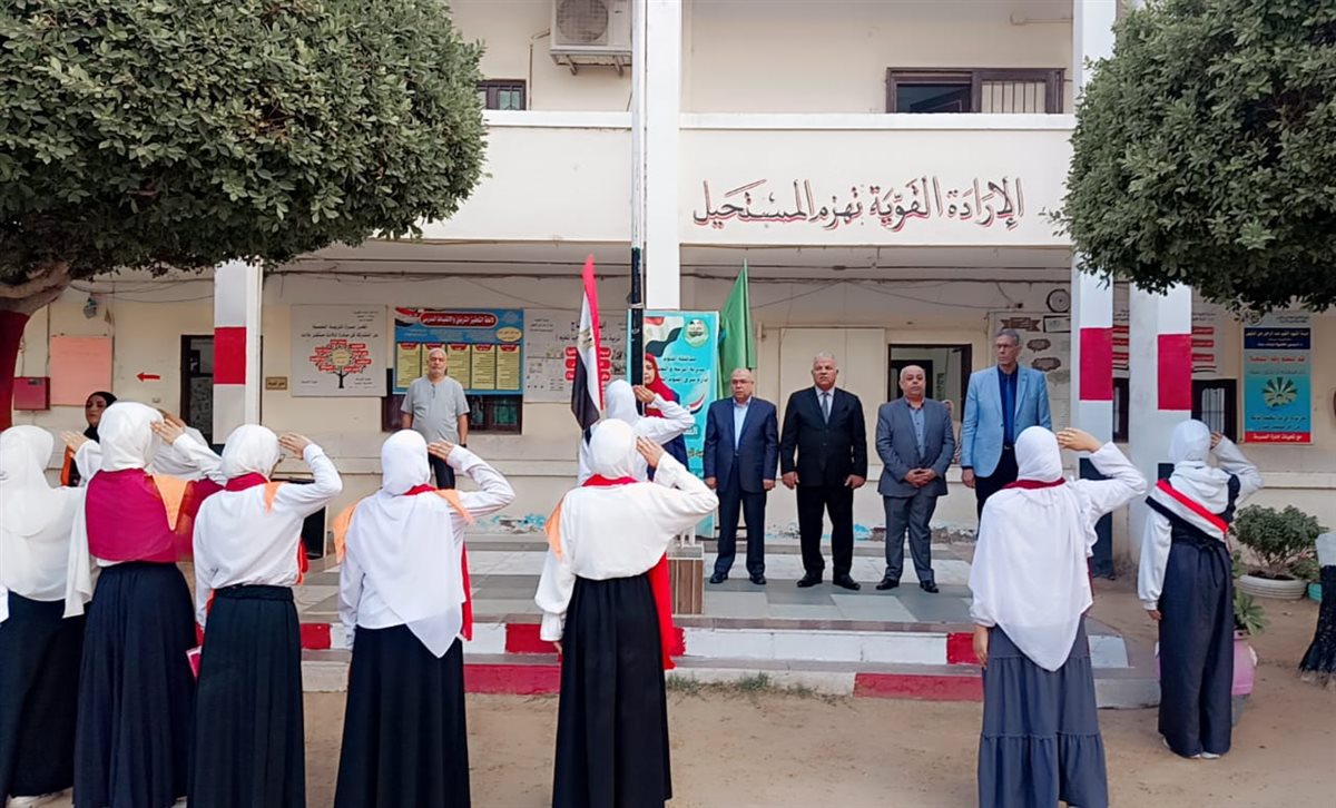 جولة ميدانية لمدير التعليم بمدارس شرق الفيوم لمتابعة انضباط العملية التعليمية