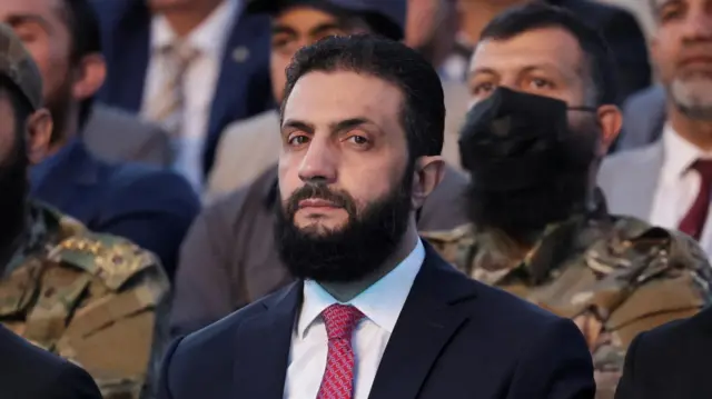 <strong>الرئيس السوري للمرحلة الانتقالية، أحمد الشرع</strong>