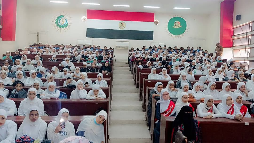 بحضور 200 طالبة .. أوقاف الفيوم تنظم ندوة دعوية حول 