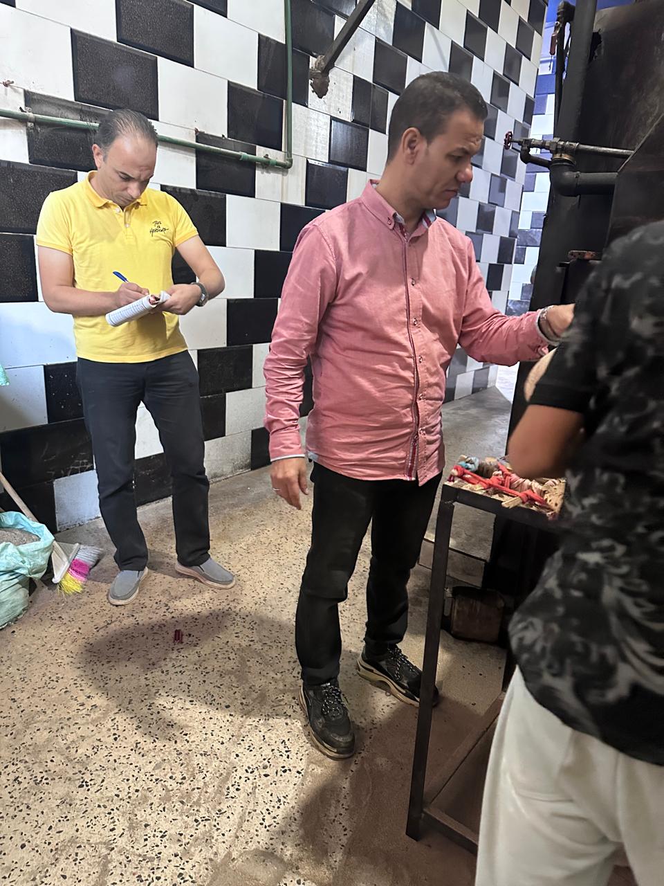 ضبط 3 طن دقيق بلدي مدعم للمخابز محظور تداوله معد بيعه بالسوق السوداء بالفيوم