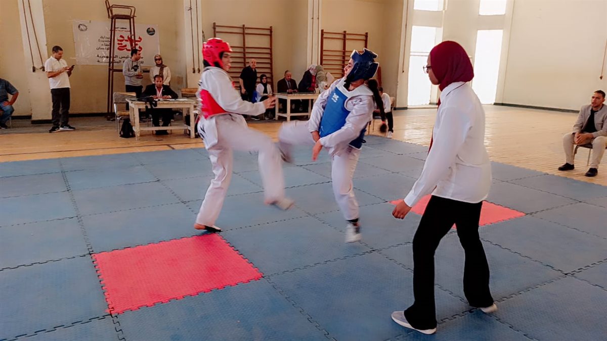 قبيصي: يشهد تصفيات بطولة التايكوندو للمرحلة الثانوية بنات بالفيوم