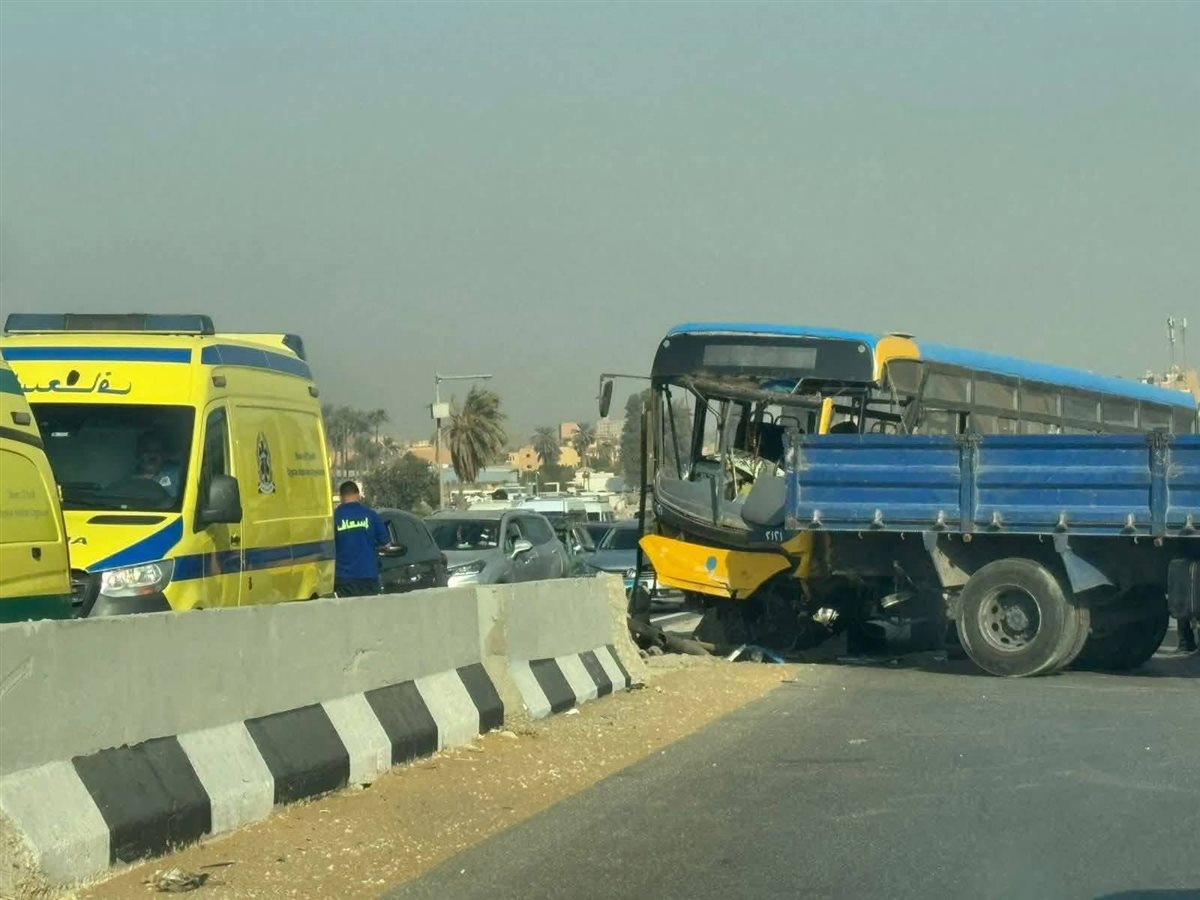 آثار الحادث 