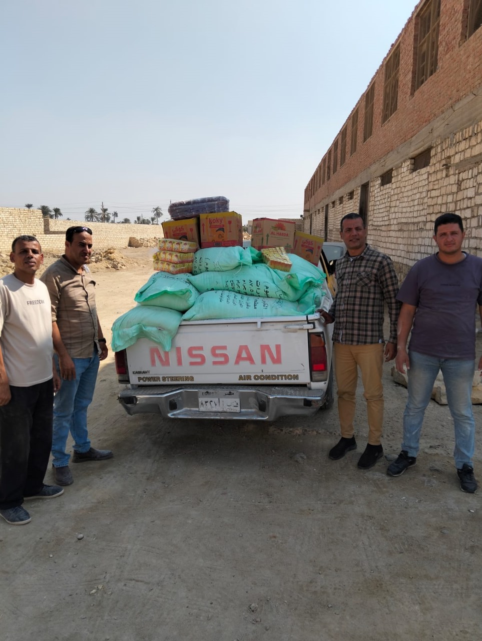 ضبط 101 علبة سجائر أزيد من السعر الرسمي وأسطوانات بوتاجاز بيع أزيد من السعر الرسمي<br> 