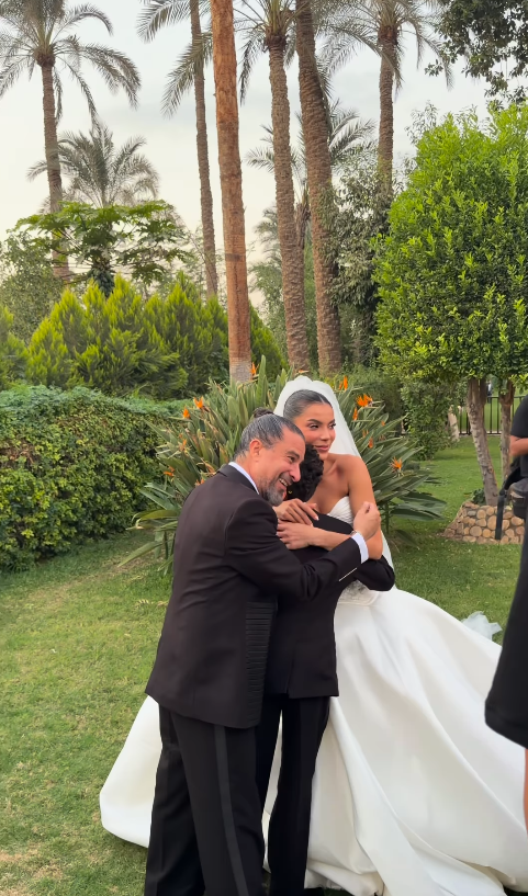 الصور الأولى من حفل زفاف المخرج هادي الباجوري