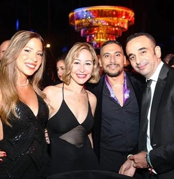 منة شلبي وأحمد الجنايني في حفل زفاف هادي الباجوري