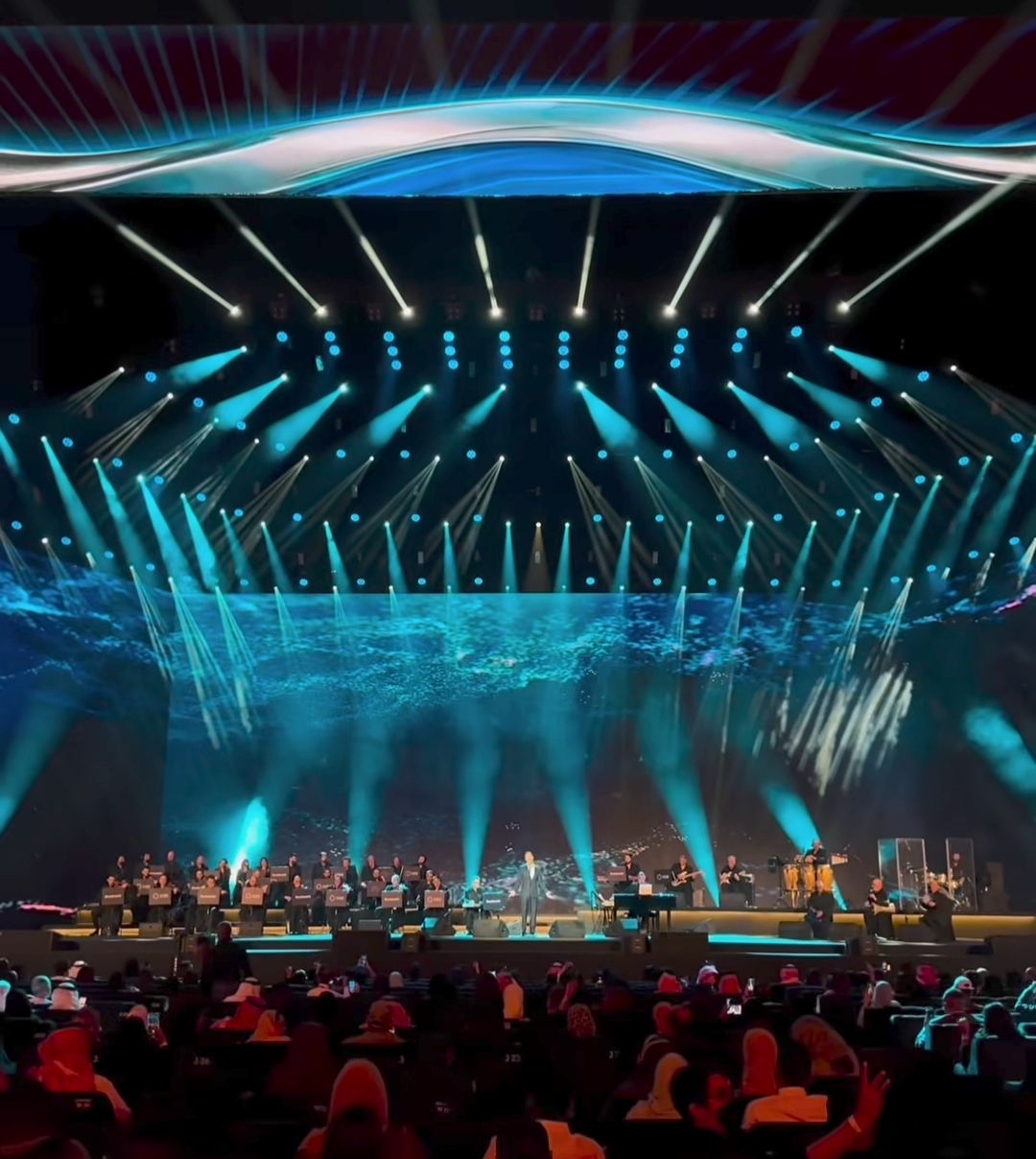 كاظم الساهر في حفله بموسم الرياض