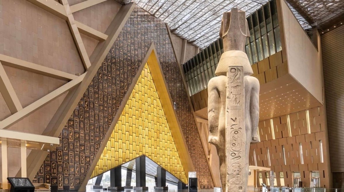 افتتاح المتحف المصري الكبير