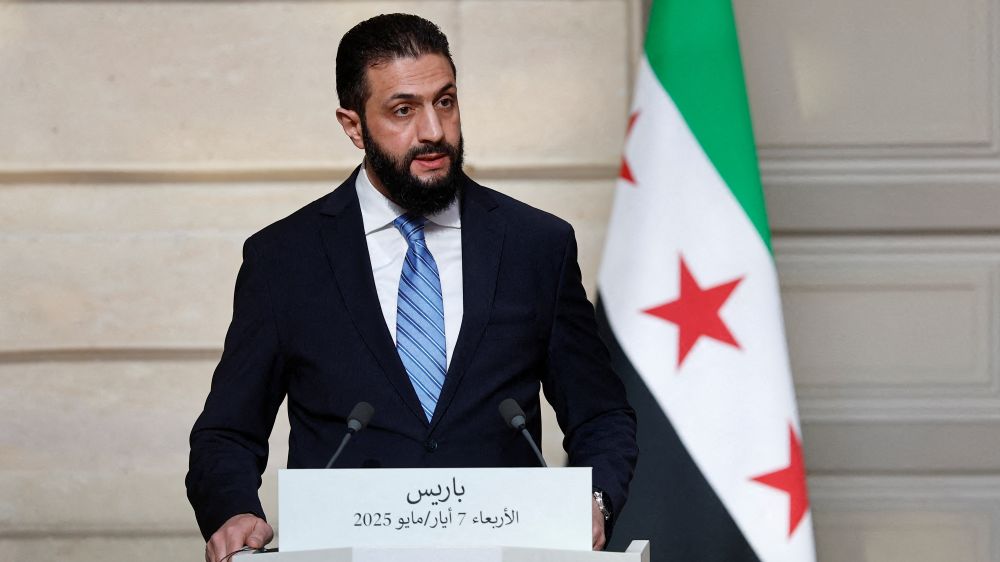 <strong>الرئيس السوري أحمد الشرع</strong>