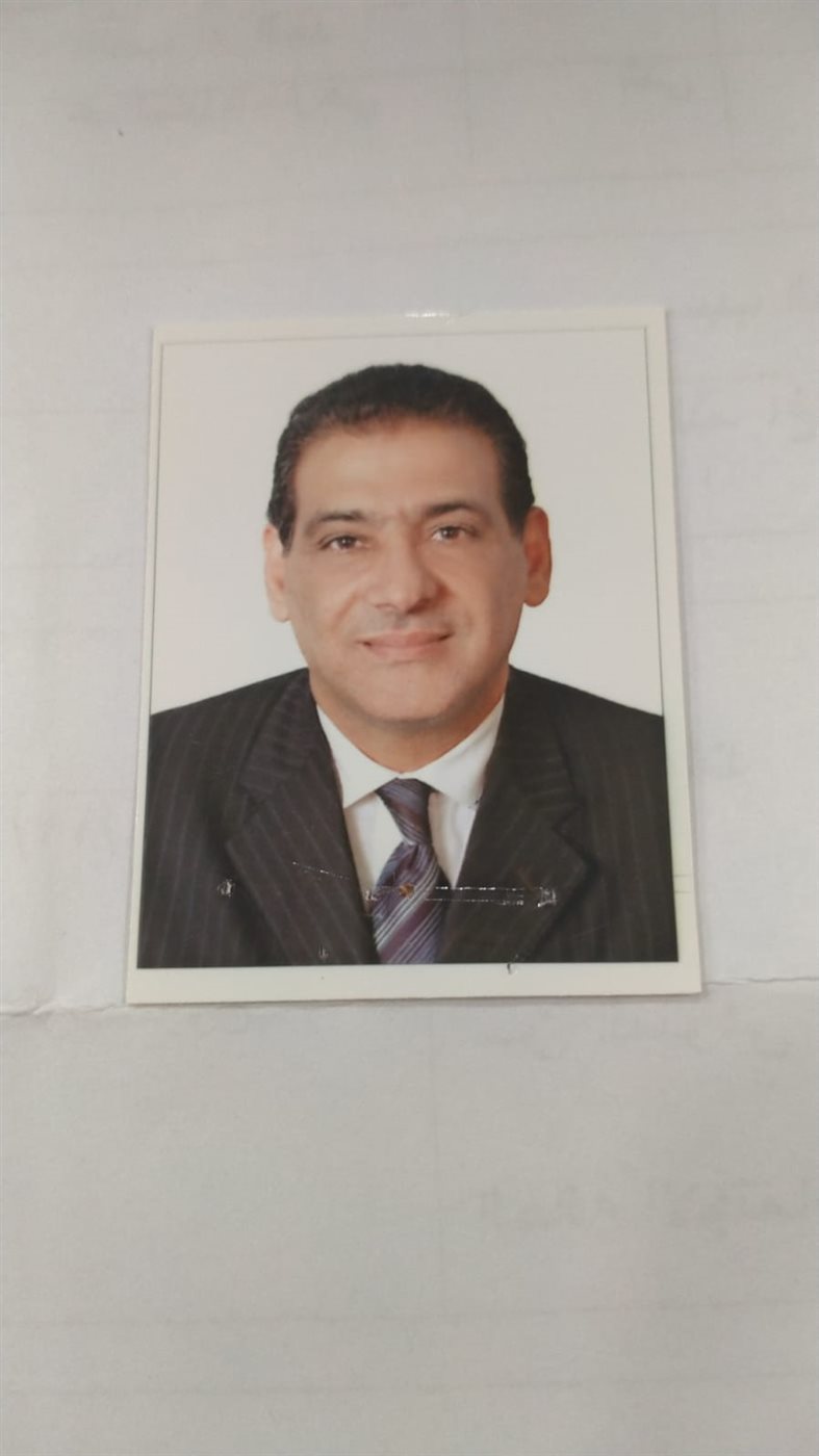 الدكتور السيد محمد عبده 