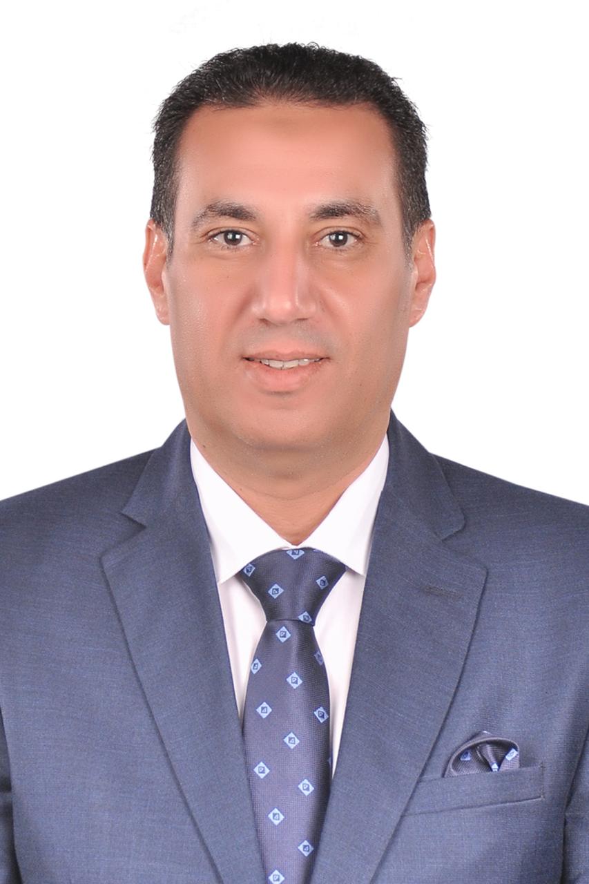  النائب محمود يوسف لطيف