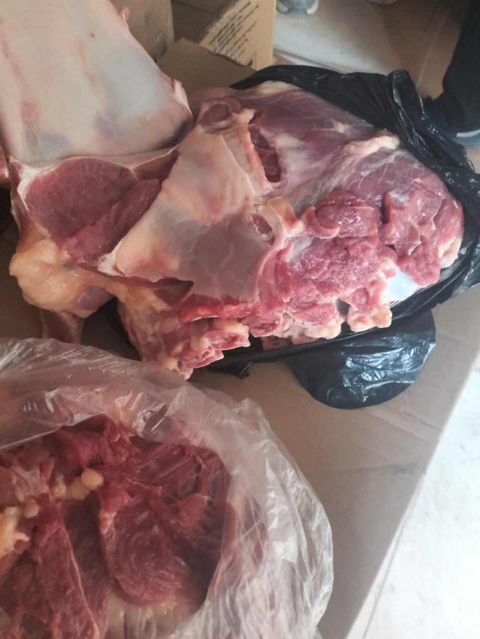 تموين الفيوم يضبط 675 لتر بنزين 80 لدي أحد تجار السوق السوداء <br> 