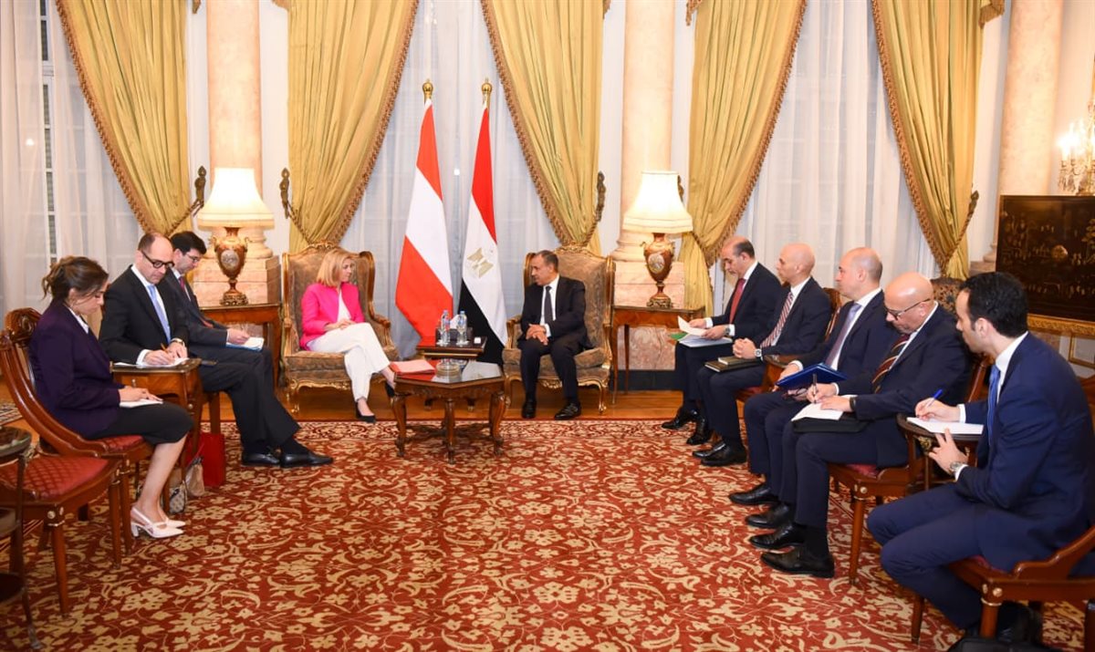 <strong>وزير الخارجية ونظيرته النمساوية</strong>