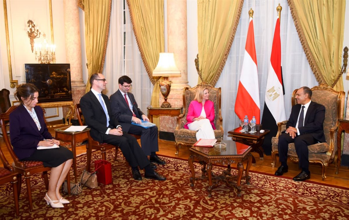 <strong>وزير الخارجية ونظيرته النمساوية</strong>