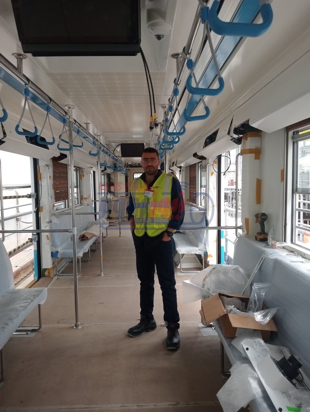 الصور الأولى لاختبار قطار مترو حلوان القديم