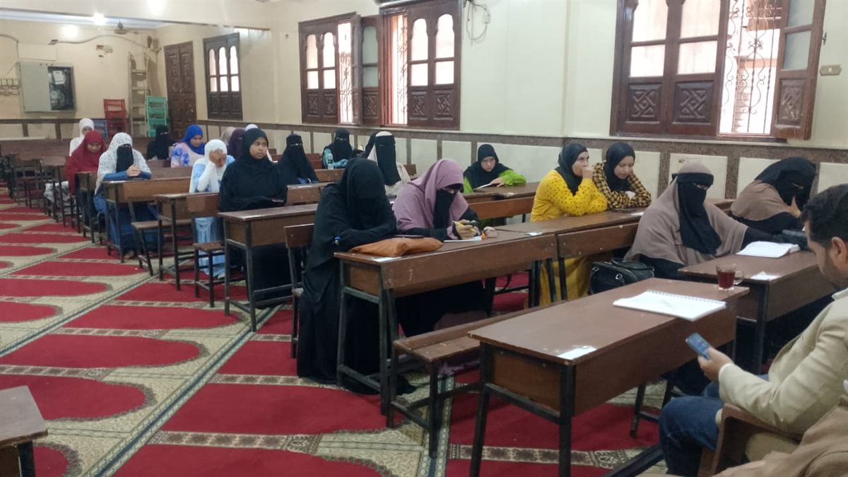 أوقاف الفيوم تطلق أعمال الدراسة بمركز إعداد محفظي القرآن لنشر تعاليم الإسلام السمحة