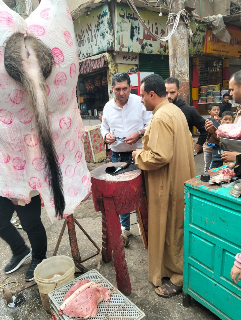 تموين الفيوم: يضبط ٩٠ كيلو لحوم بقري غير صالح للاستهلاك الادمي