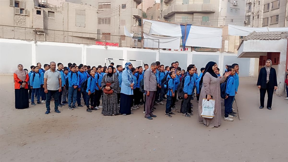 قبيصي: فى جولة بمدرسة البكباشي الإعدادية ويؤكد على تفعيل مبادرة