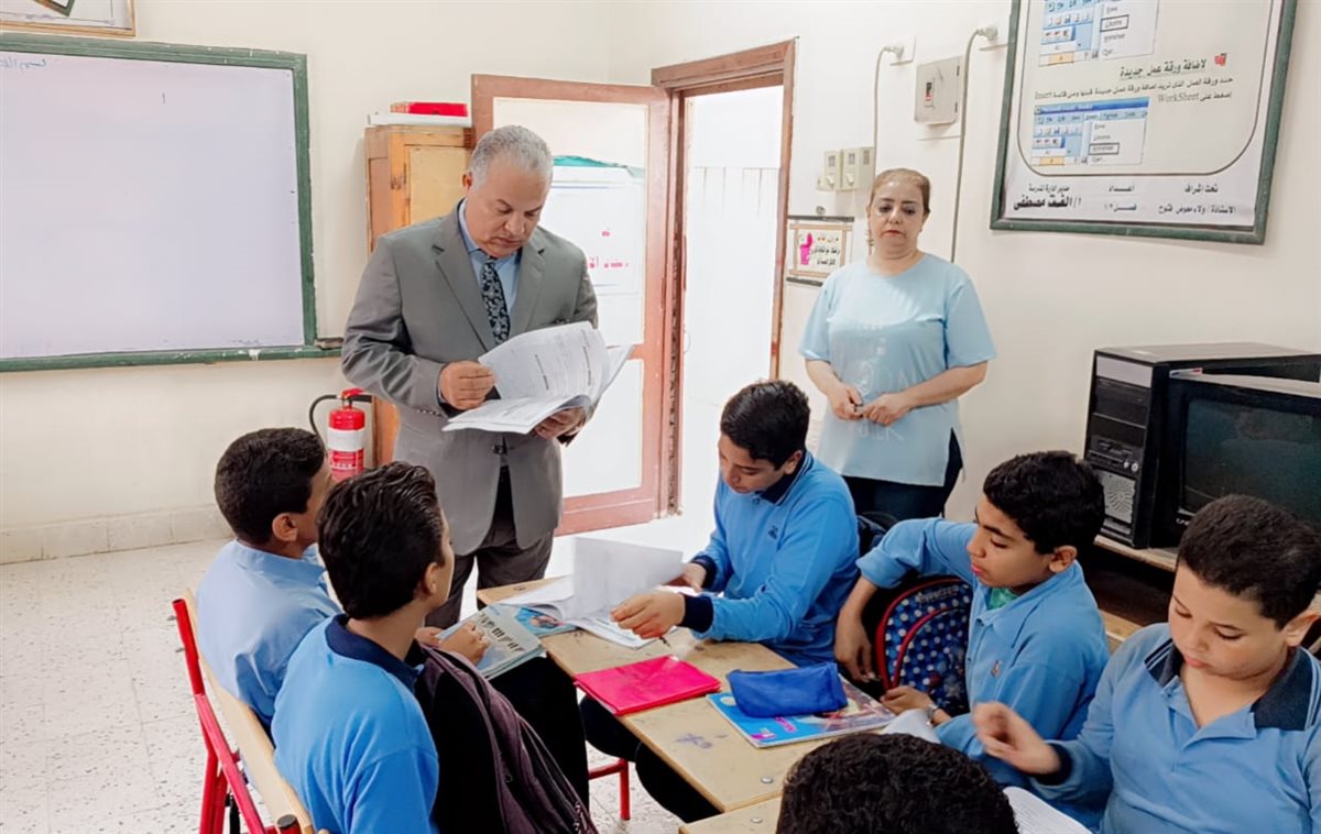قبيصي: فى جولة بمدرسة البكباشي الإعدادية ويؤكد على تفعيل مبادرة