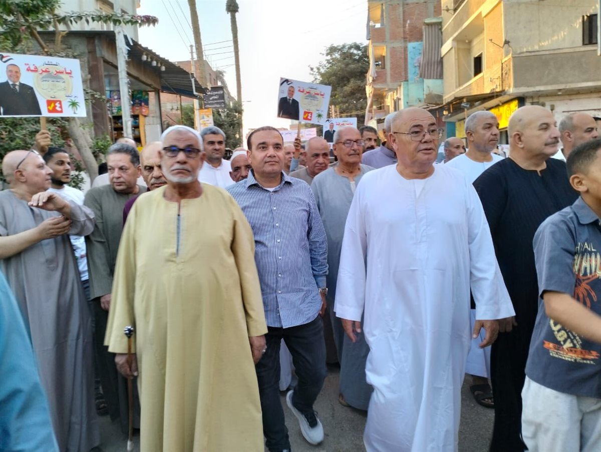 أهالي أتريس يلتفون حول ابن بلدهم