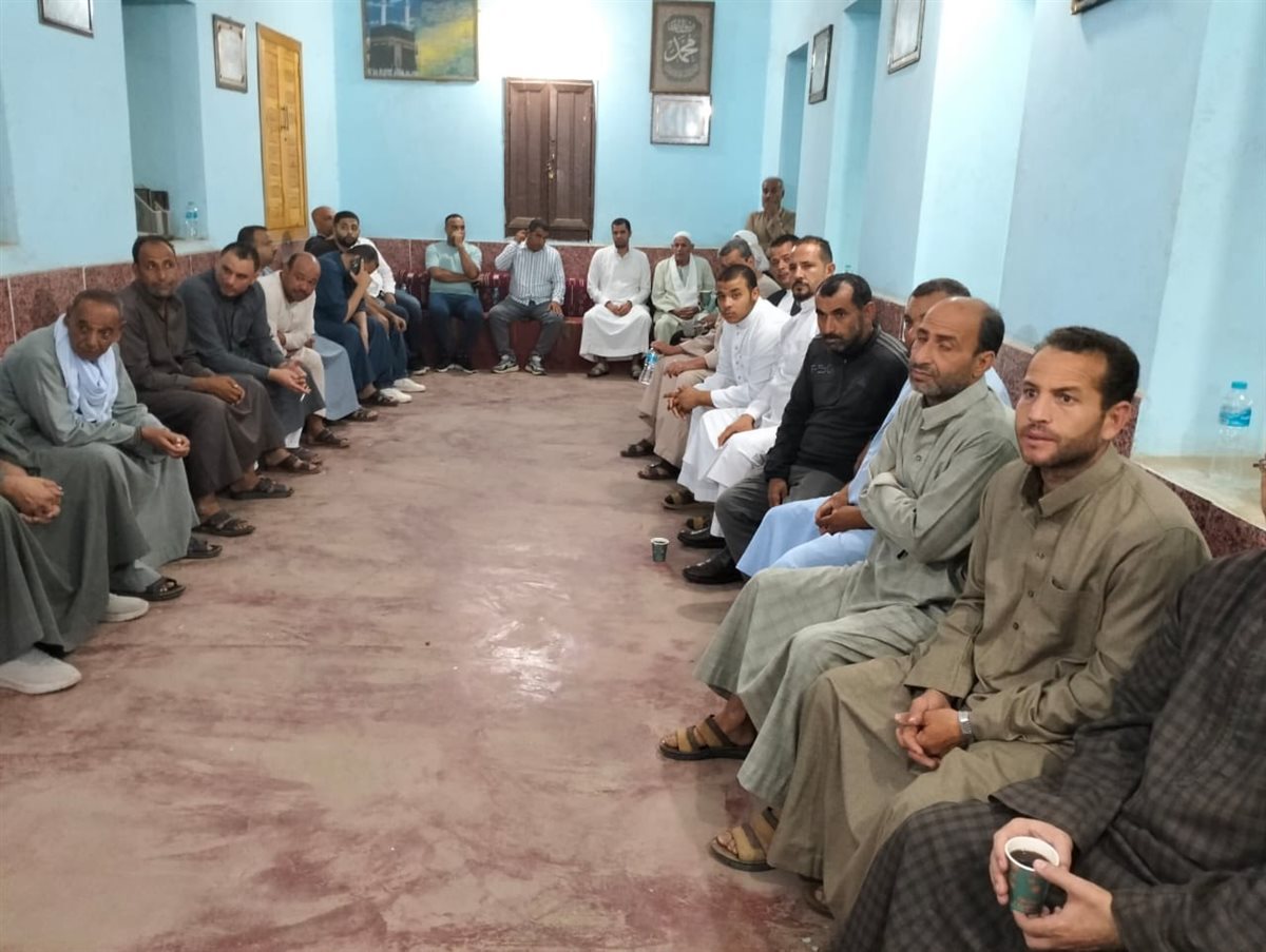 أهالي برقاش يرحبون بالمستشار ياسر عرفة